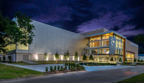 Legacy center - Conveniently located in East Point, Georgia, just 5 minutes away from Atlanta’s Hartsfield-Jackson Airport, The Legacy Center offers space for any event. From business meetings, and networking events to parties and weddings.